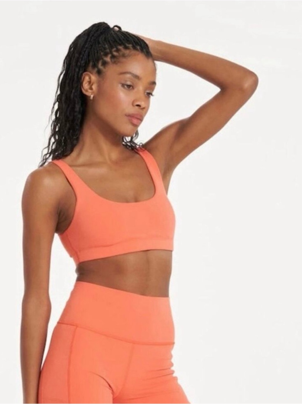 Vouri Daily Sports Bra in Bright Coral/Orange Size Medium